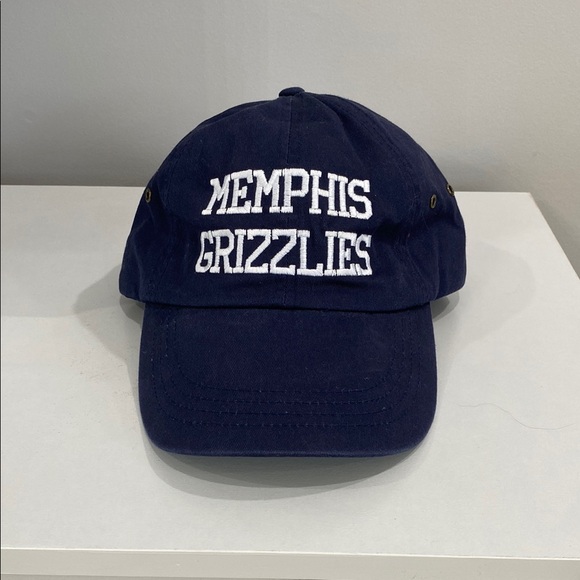 9️⃣0️⃣1️⃣ Memphis Grizzlies Navy Dad Cap - Picture 1 of 4